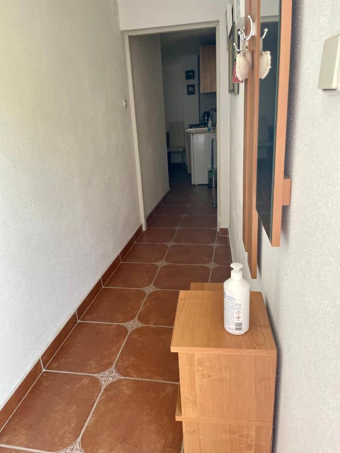 Studio Apartmani Kremic كارلوباغ المظهر الخارجي الصورة
